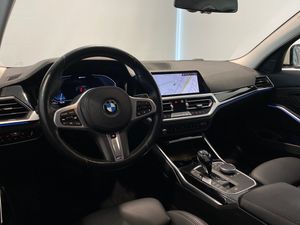 BMW 330 bild 6