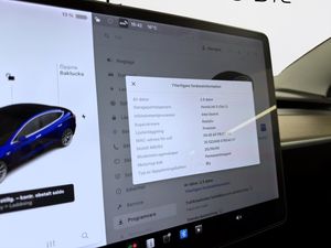 Tesla Model 3 bild 16