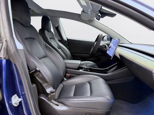 Tesla Model 3 bild 12