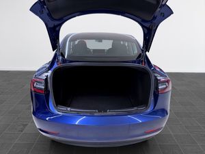 Tesla Model 3 bild 13