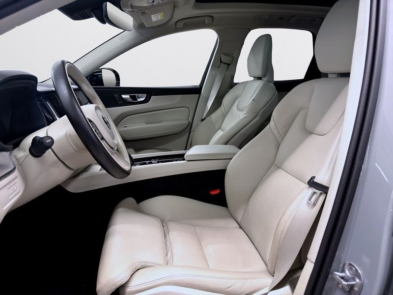 Volvo XC60 bild 8