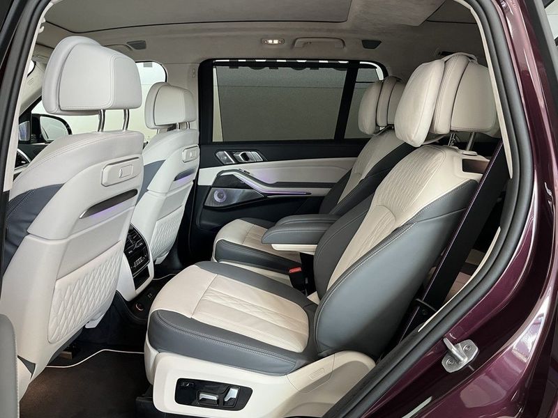BMW X7 bild 12