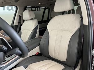 BMW X7 bild 7
