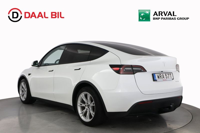 Tesla Model Y bild 8