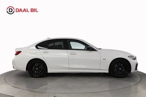 BMW 330 bild 5
