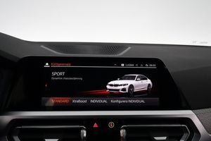 BMW 330 bild 19