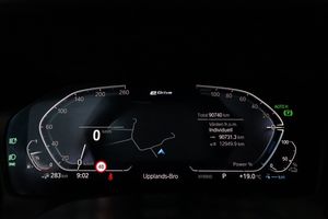 BMW 330 bild 16