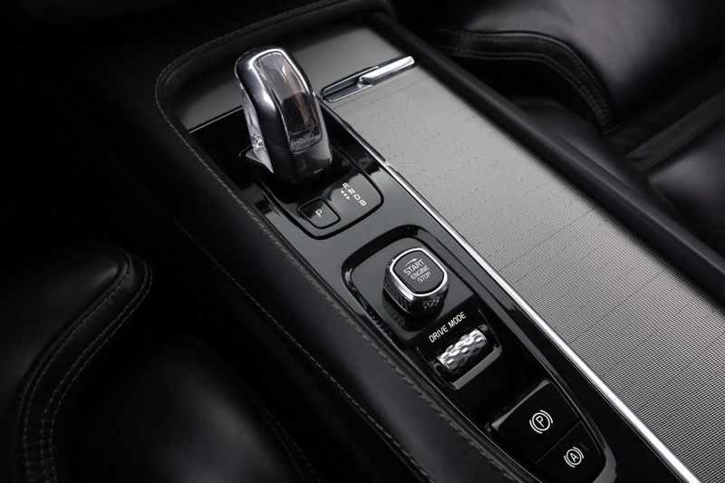 Volvo XC90 bild 26