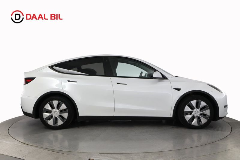 Tesla Model Y bild 5