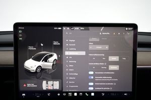 Tesla Model Y bild 19