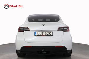 Tesla Model Y bild 7