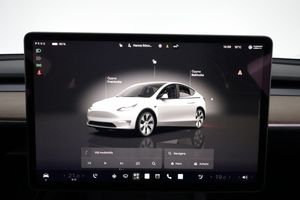 Tesla Model Y bild 16