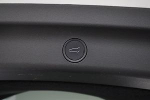 Tesla Model Y bild 25
