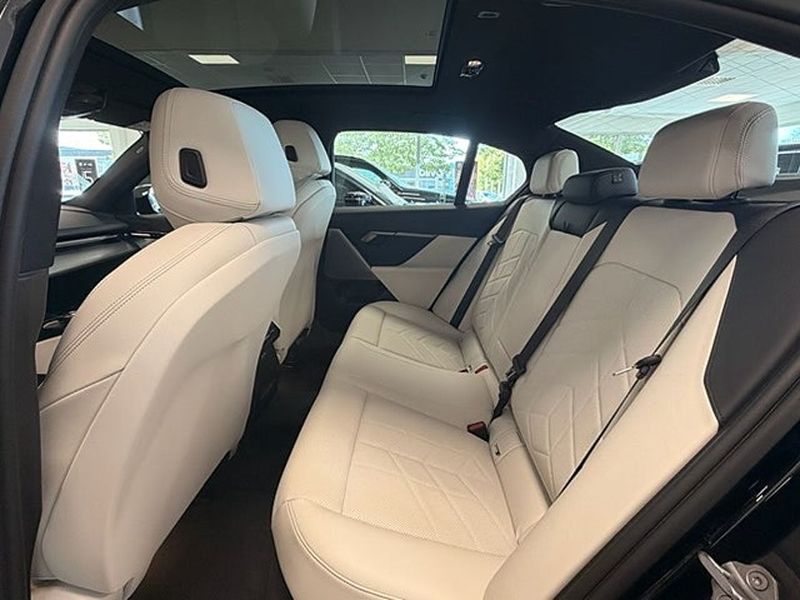 BMW 520 bild 7