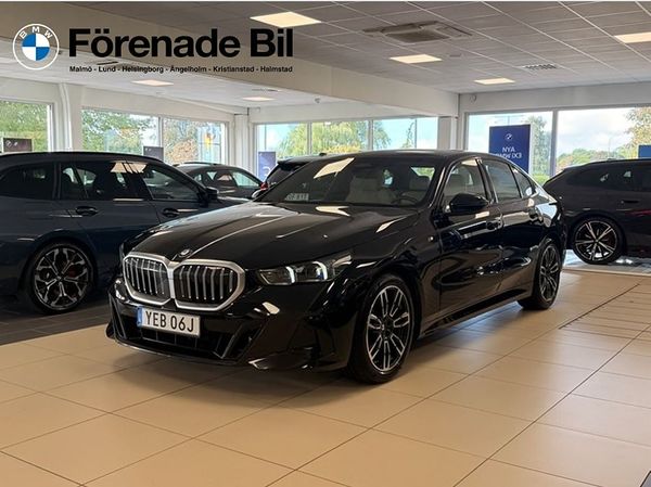 BMW 520 d xDrive Sedan M-Sportpaket Driving assistant plus Darg - 2024