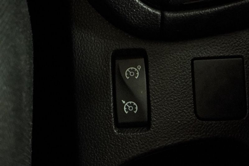 Renault Clio bild 24