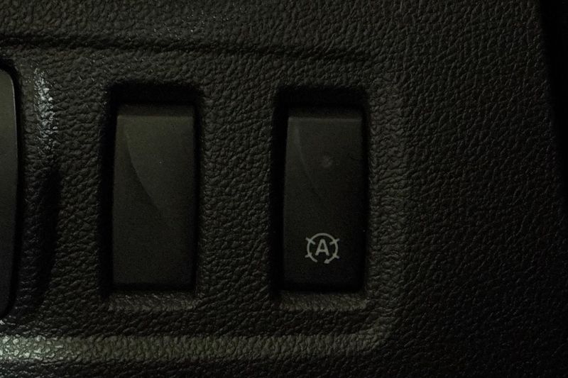 Renault Clio bild 23