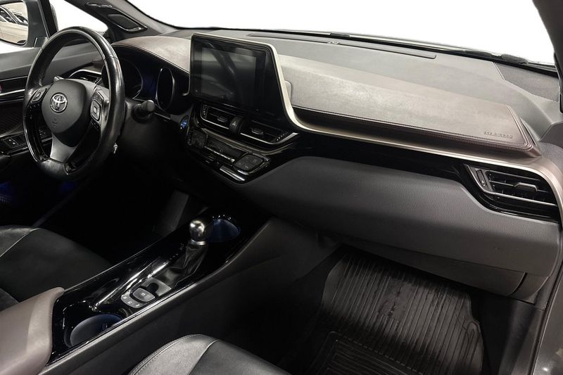 Toyota C-HR bild 15