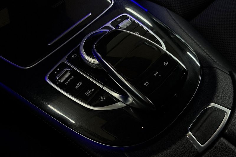 Mercedes E220 bild 26