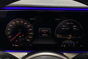 Mercedes E220 bild 17