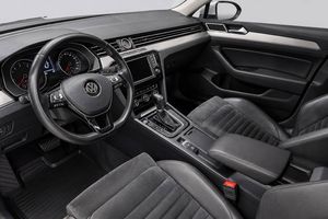 Volkswagen Passat bild 10
