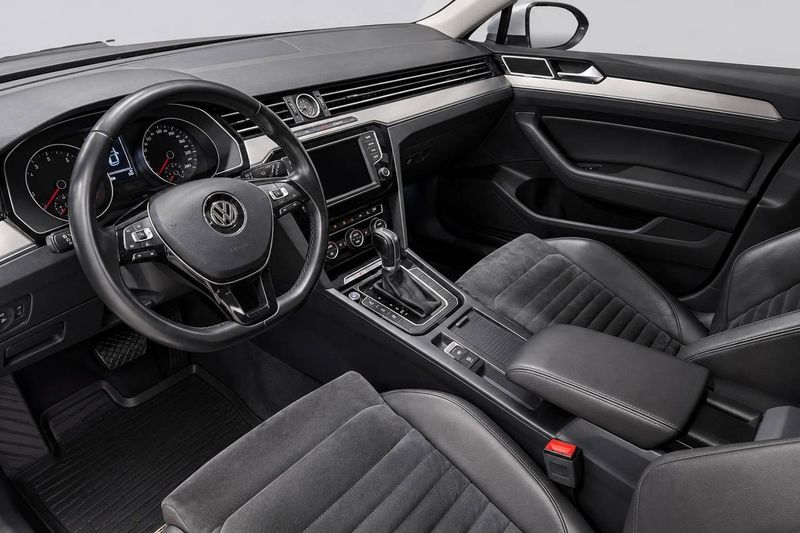 Volkswagen Passat bild 10