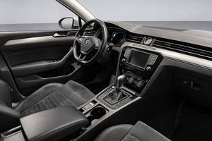 Volkswagen Passat bild 13