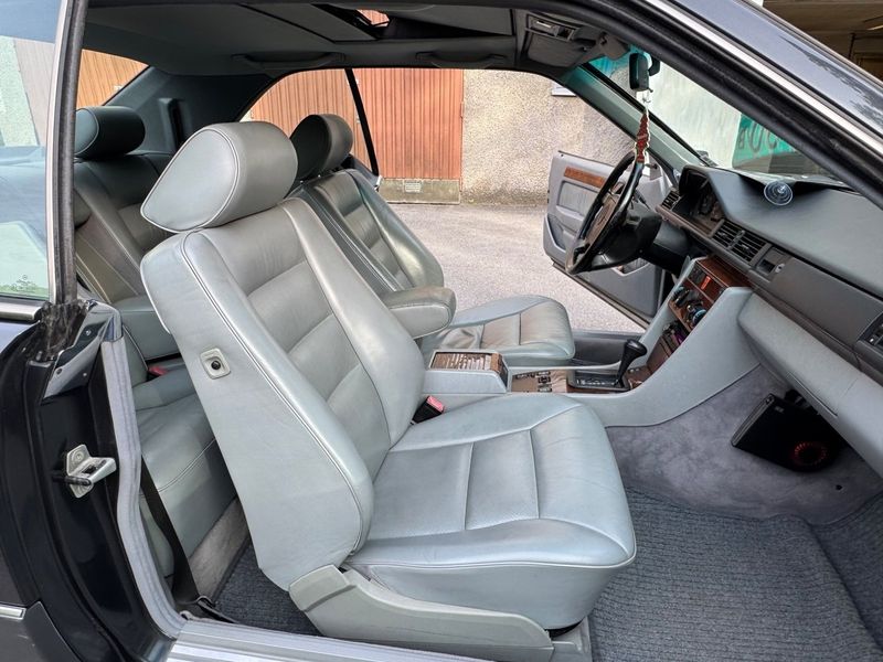 Mercedes E300 bild 8