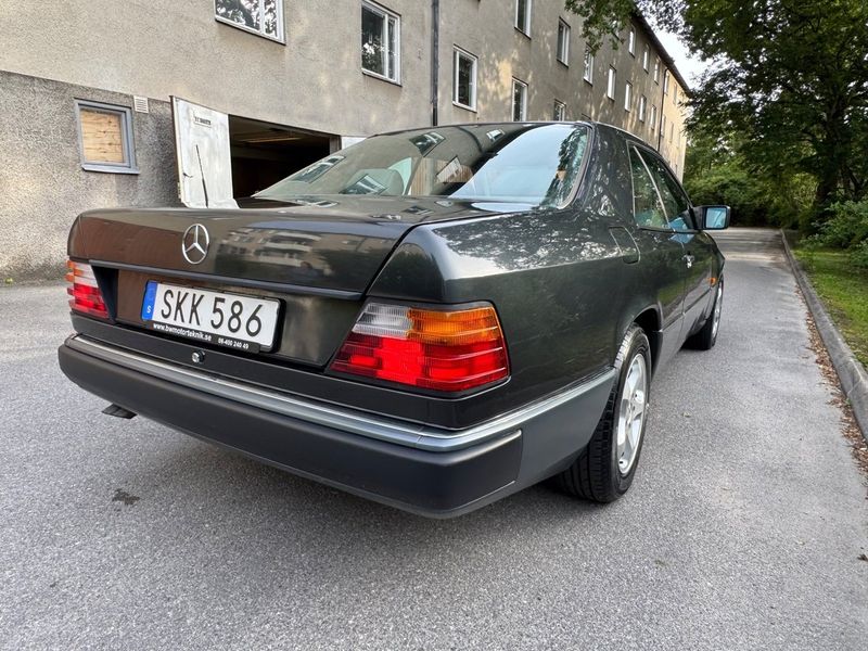 Mercedes E300 bild 4