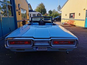 Ford Thunderbird bild 23