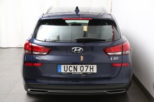 Hyundai i30 bild 7