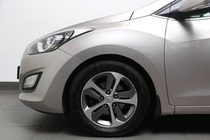 Hyundai i30 bild 8
