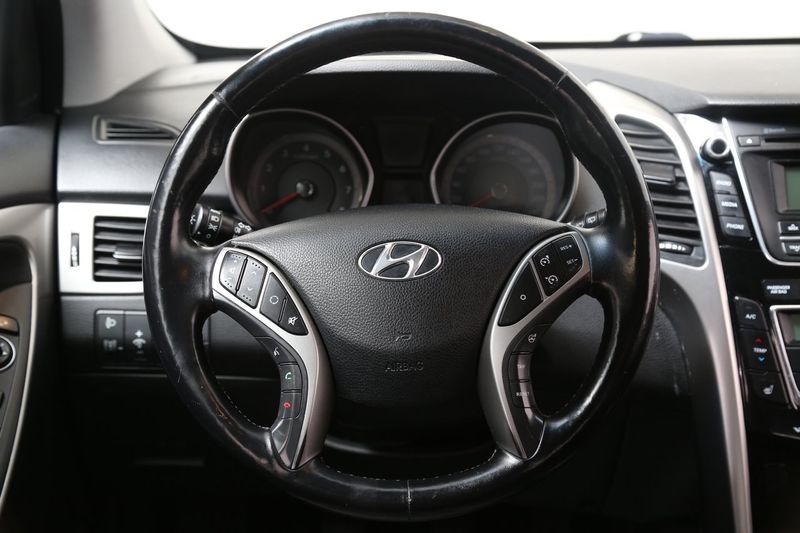 Hyundai i30 bild 15