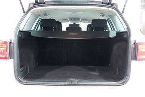 Volkswagen Passat bild 14