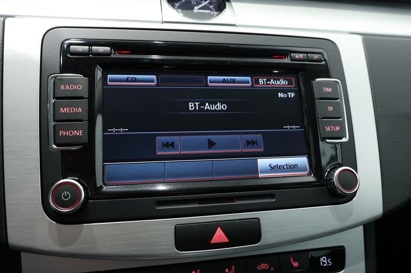 Volkswagen Passat bild 10
