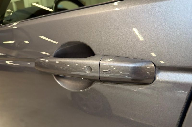 Land Rover Discovery Sport bild 30