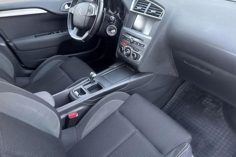 Citroen C4 bild 10