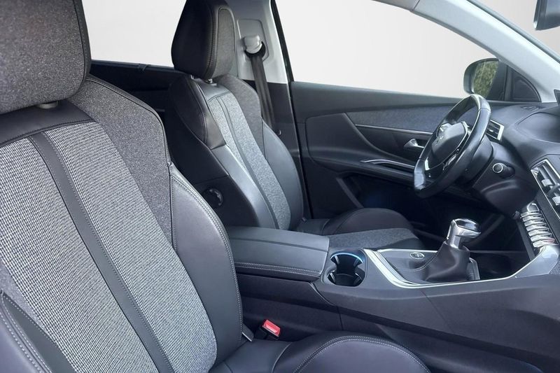 Peugeot 5008 bild 21