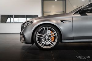 Mercedes E63 AMG bild 28