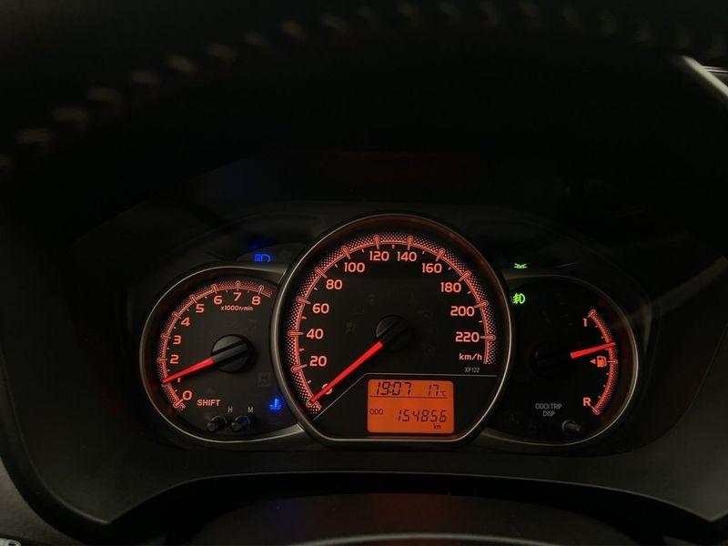 Toyota Yaris bild 16