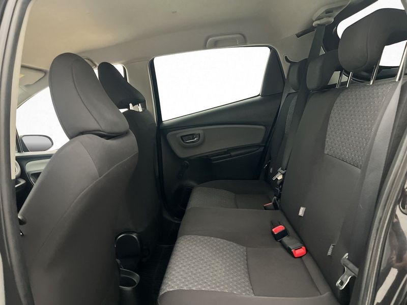 Toyota Yaris bild 15