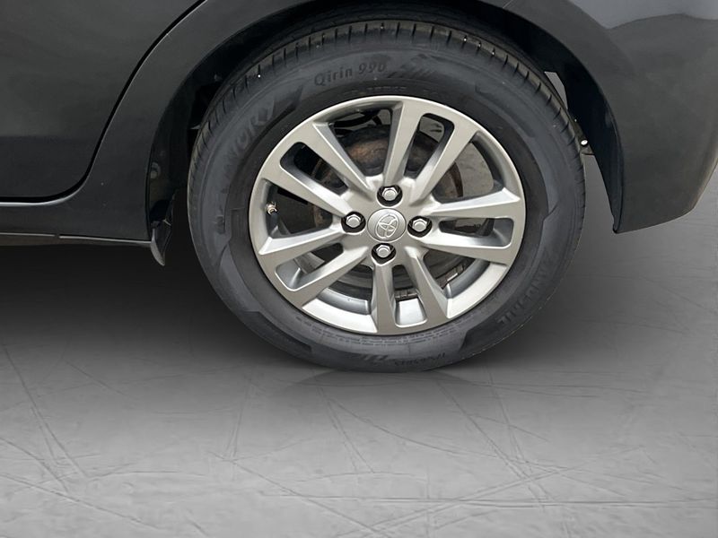 Toyota Yaris bild 24