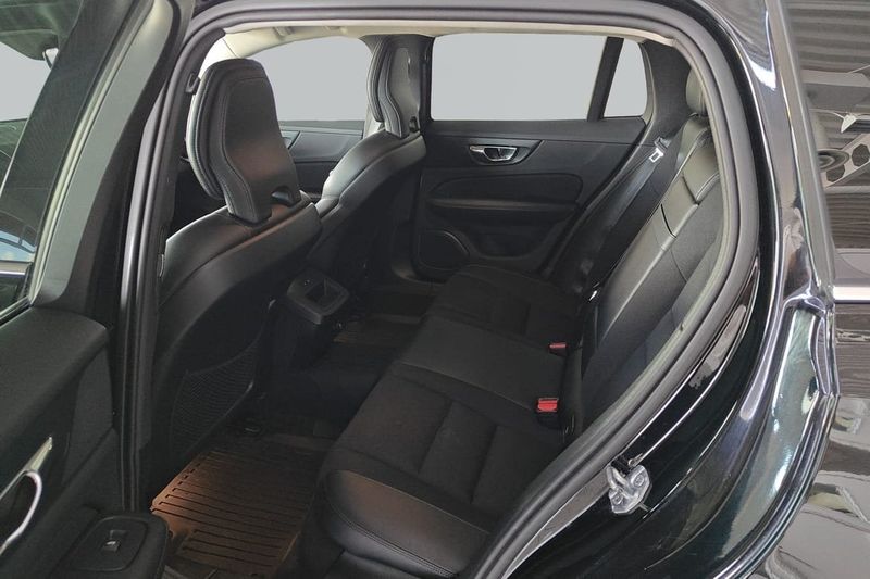 Volvo V60 bild 8
