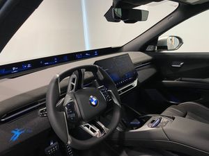 BMW iX3 bild 8