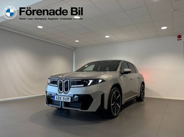 BMW iX3 50 xDrive Supercharged M-sportpaket Head-Up Display H/K - 2027