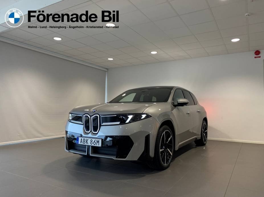 BMW iX3