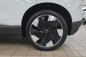 Volvo EX30 bild 17