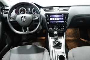 Skoda Octavia bild 7