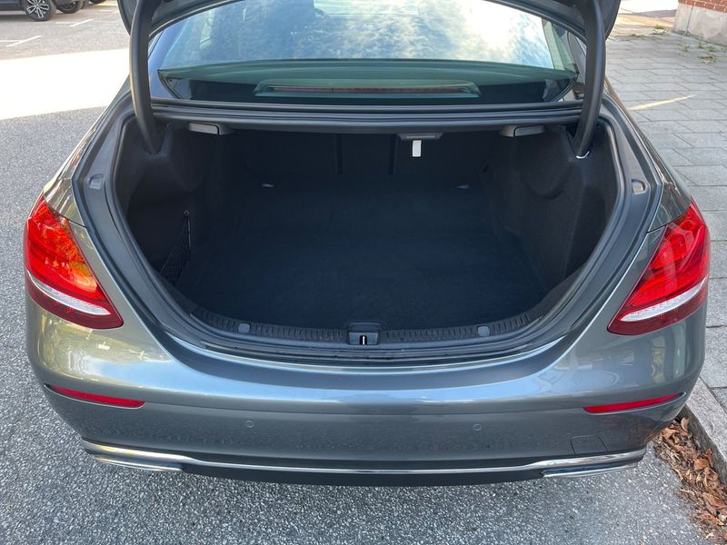 Mercedes E220 bild 6