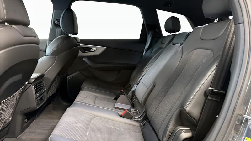 Audi Q7 bild 11